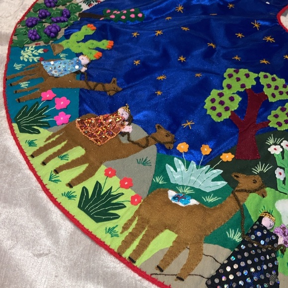 Exquisite Handmade In Peru CIAP Christmas Tree Skirt - Picture 8 of 17